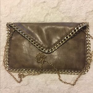 Small shoulder bag